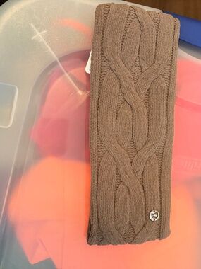 Lululemon Womens Cable-Knit Fleece-Lined Ear Warmer Color: Taupetastic